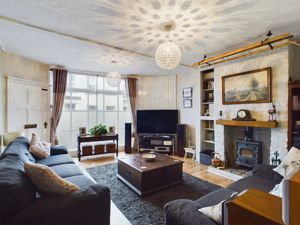 Living room- click for photo gallery